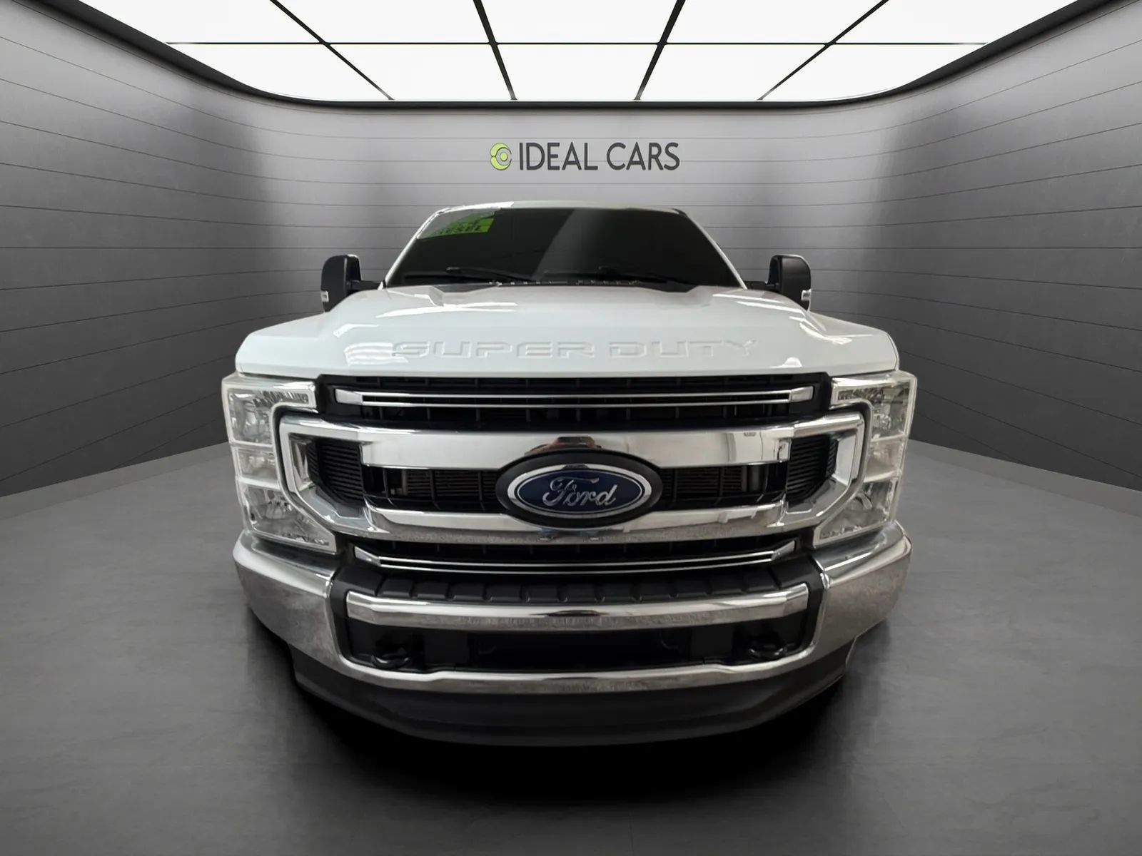 Used 2022 Ford F250 XLT AWD/4WD image 2