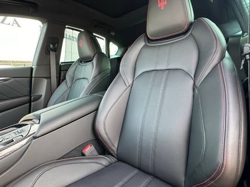 Used 2024 Maserati Levante Modena Ultima AWD/4WD image 13