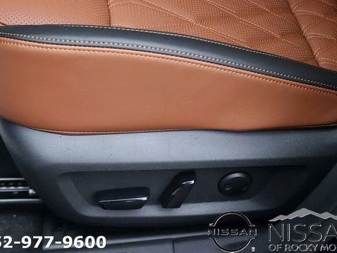 New 2026 Nissan Rogue Platinum w/ Platinum Premium Package AWD/4WD image 15