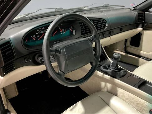 Used 1989 Porsche 944 S2 image 15