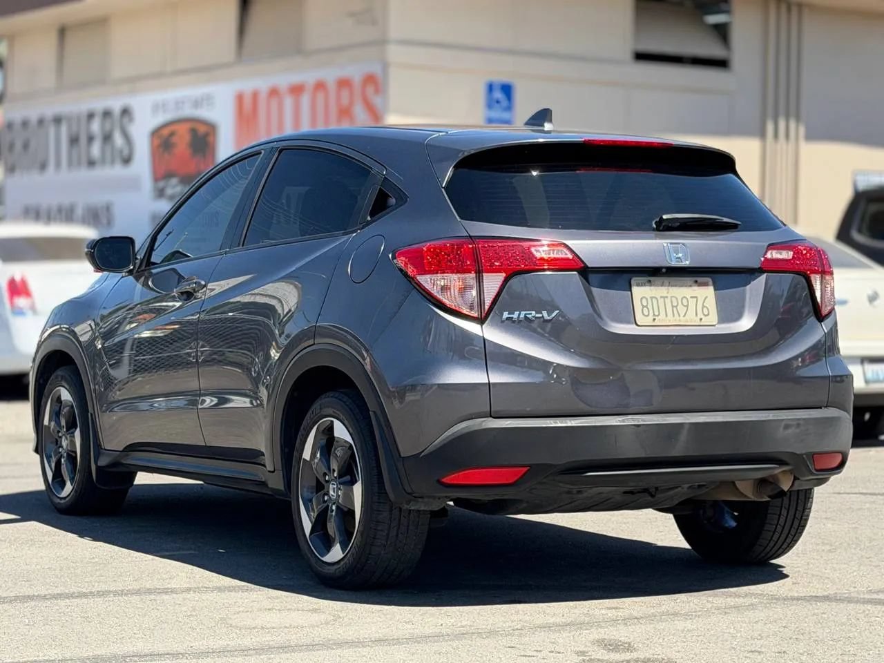 Used 2018 Honda HR-V EX image 10