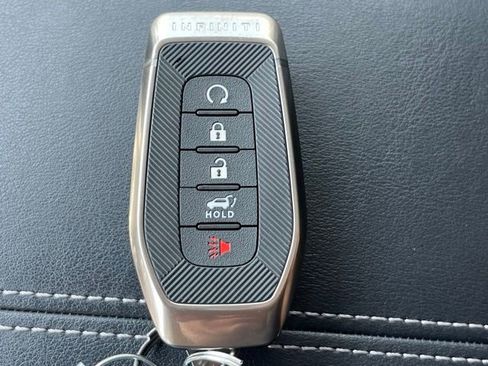 Used 2026 INFINITI QX60 Luxe w/ Cargo Package AWD/4WD image 24