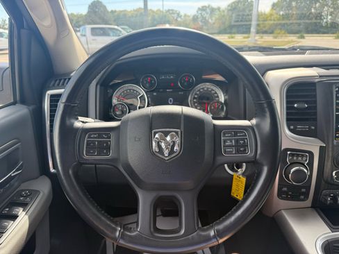 Used 2018 RAM 1500 Big Horn image 14
