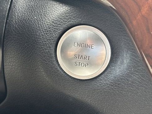 Used 2019 Mercedes-Benz GLS 450 4MATIC image 32