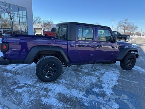 New 2026 Jeep Gladiator Sport image 31