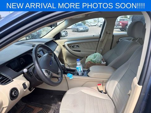 Used 2019 Ford Taurus SE FWD image 13