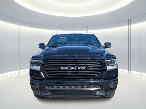Used 2022 RAM 1500 Laramie AWD/4WD image 9