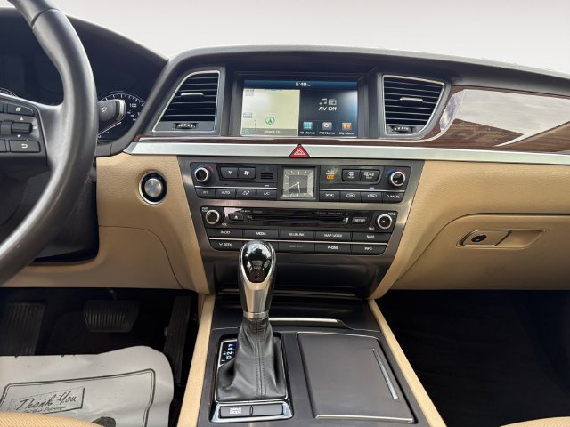 Used 2015 Hyundai Genesis 3.8 w/ Option Group 02 RWD image 11