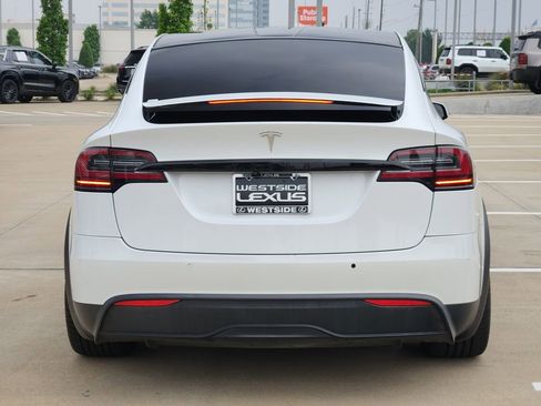 Used 2022 Tesla Model X AWD/4WD image 6