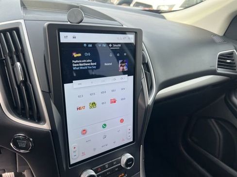 Certified 2023 Ford Edge SEL w/ Convenience Package image 11