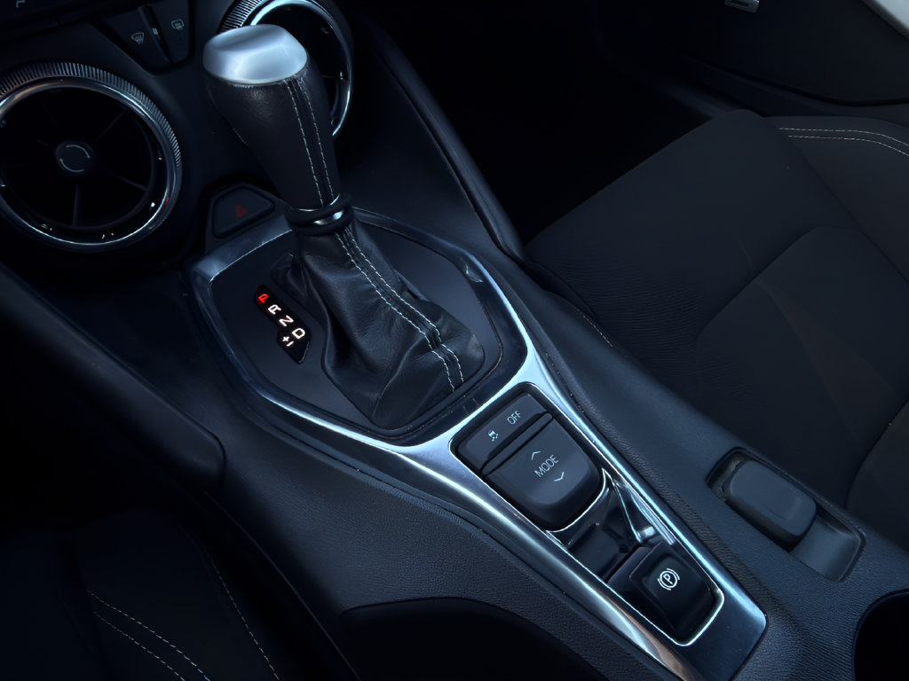 Used 2021 Chevrolet Camaro LT w/ RS Package RWD image 28