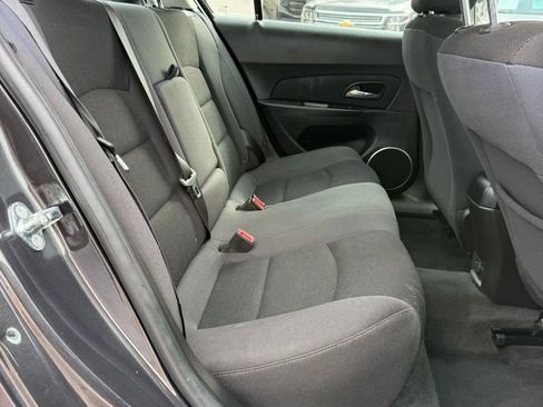 Used 2016 Chevrolet Cruze LT w/ Sun And Sound Package image 16