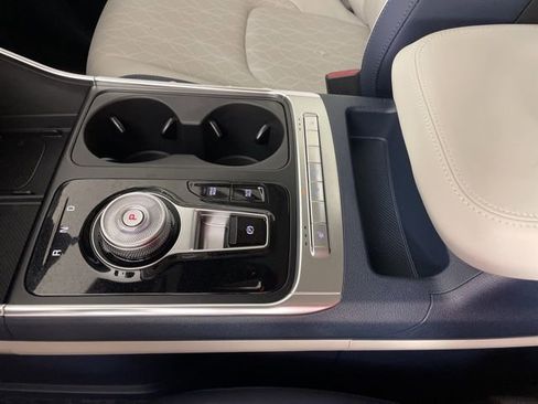 New 2026 Kia Carnival EX image 33