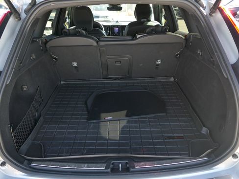 Used 2024 Volvo XC60 T8 Polestar image 23