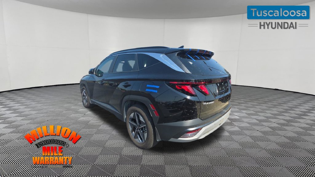 Used 2025 Hyundai Tucson SEL FWD image 4