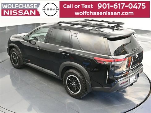 Used 2025 Nissan Pathfinder Rock Creek image 30