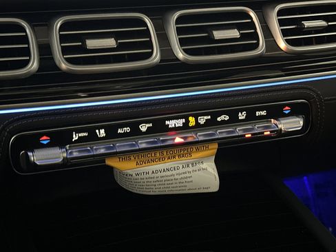 New 2026 Mercedes-Benz Maybach GLS 600 4MATIC image 22