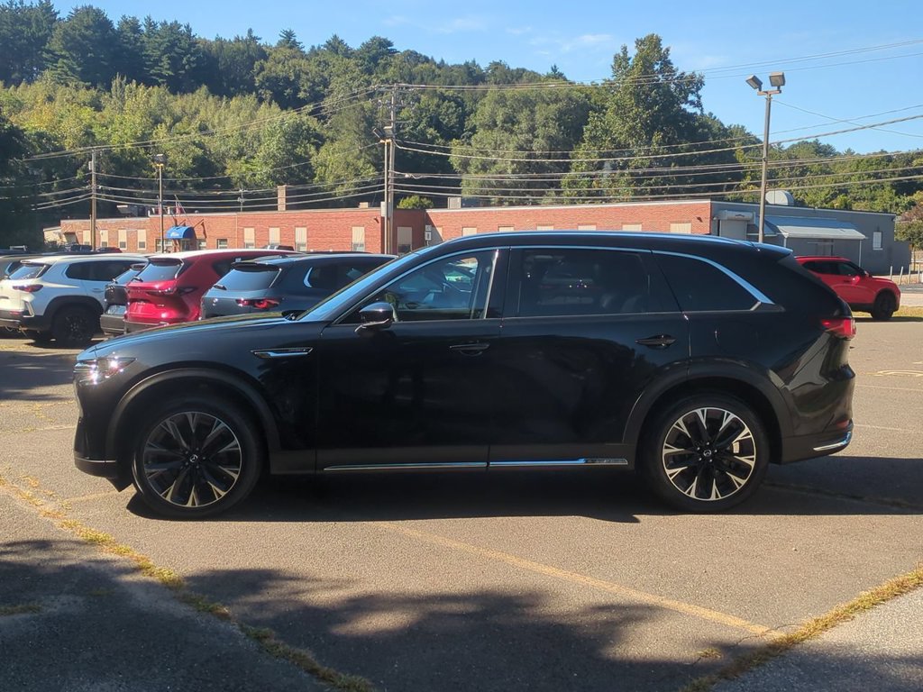 Certified 2024 MAZDA CX-90 Plug-In Hybrid w/ Premium Plus AWD/4WD image 7