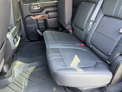 Used 2020 Chevrolet Silverado 3500 High Country w/ Technology Package AWD/4WD image 21