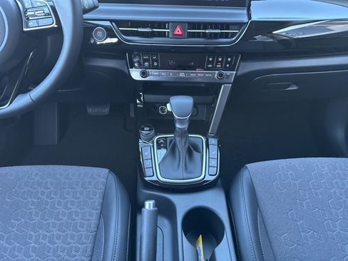 New 2026 Kia Seltos S image 27