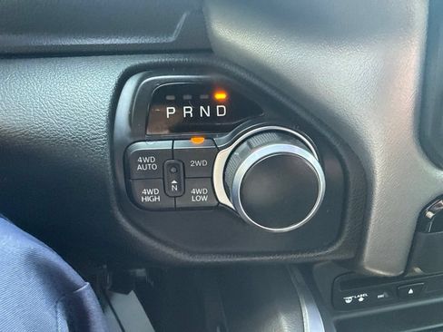 Used 2019 RAM 1500 Big Horn AWD/4WD image 15