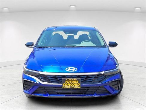 New 2025 Hyundai Elantra Sport image 2