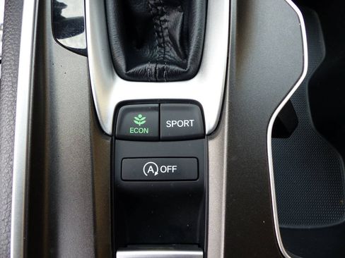 Used 2022 Honda Accord Sport image 35
