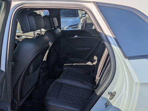 Used 2022 Audi SQ5 Prestige AWD/4WD image 15