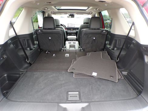 Used 2025 Honda Pilot Elite image 20
