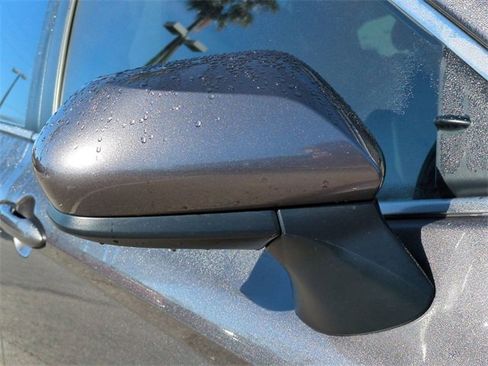 Used 2020 Toyota Camry SE image 12