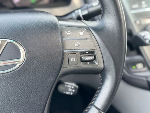 Used 2010 Lexus HS 250h Premium image 34