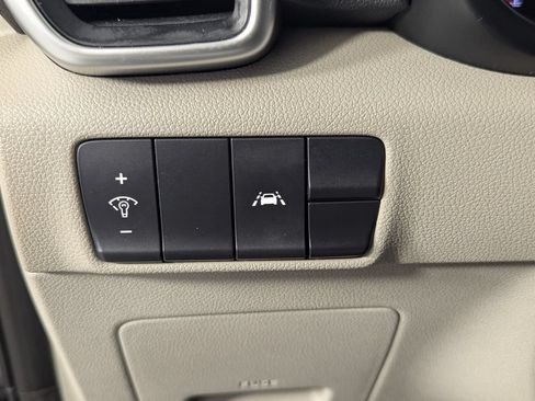 Used 2022 Kia Sportage LX FWD image 12