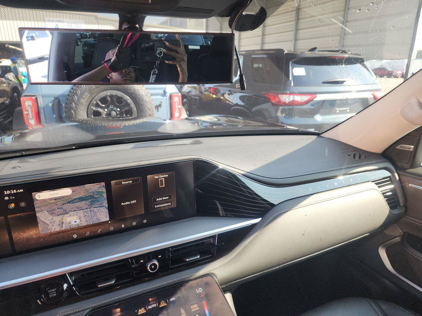 Certified 2025 INFINITI QX80 Luxe RWD image 7
