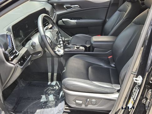 Certified 2023 Kia Sportage EX FWD image 10