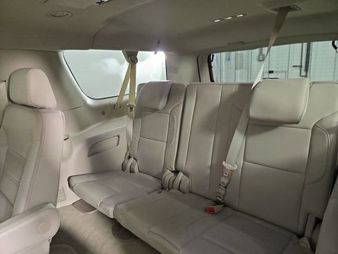 Used 2016 GMC Yukon XL Denali w/ Open Road Package image 17