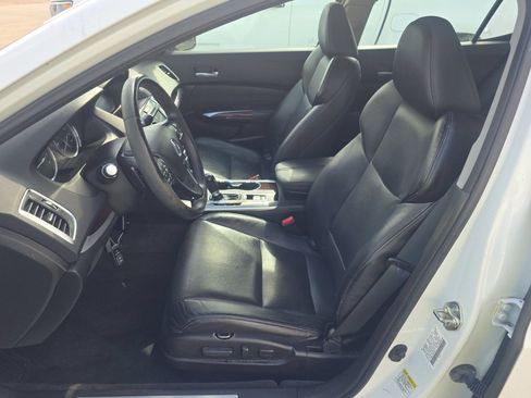 Used 2016 Acura TLX w/ Technology Package FWD image 7
