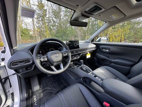 New 2026 Honda HR-V EX-L image 8