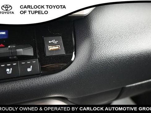 Used 2026 Toyota Sequoia Limited AWD/4WD image 15