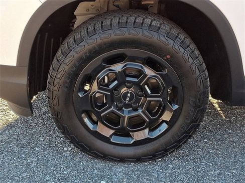 Certified 2025 Honda Ridgeline TrailSport+ image 8