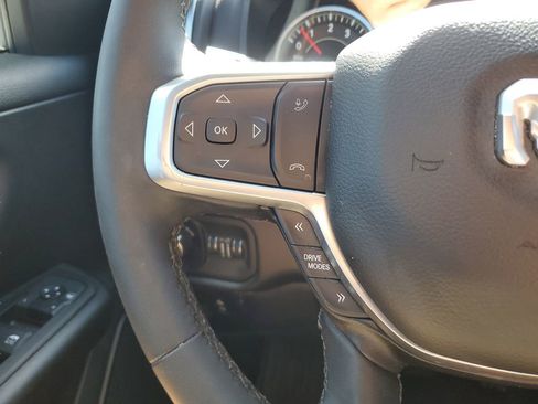 Used 2025 RAM 1500 Big Horn AWD/4WD image 20