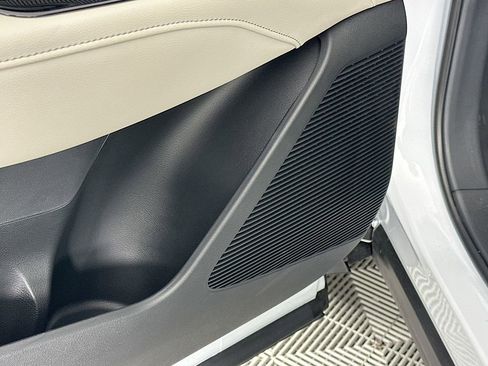 New 2026 Nissan Murano SV image 24