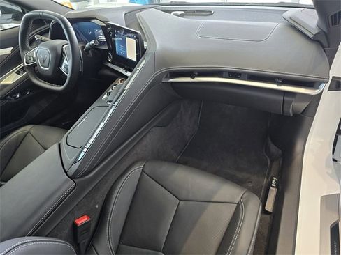 Certified 2024 Chevrolet Corvette Stingray Preferred Cpe w/ 2LT image 17