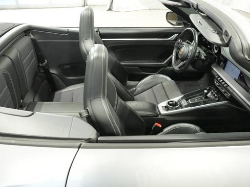 Used 2021 Porsche 911 Turbo S image 48