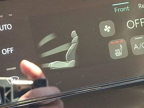 Used 2026 Genesis GV70 2.5T image 19