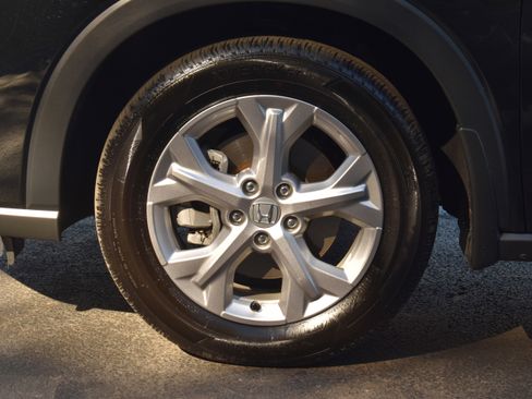 Certified 2024 Honda HR-V LX image 34