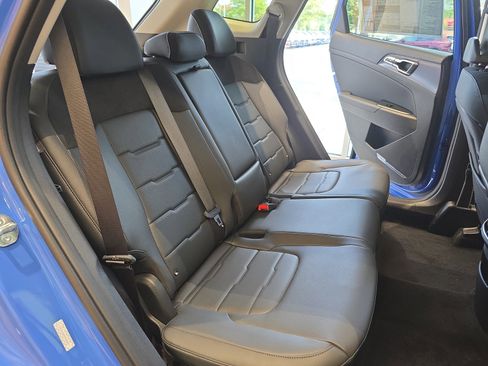 New 2026 Kia Sportage SX image 11