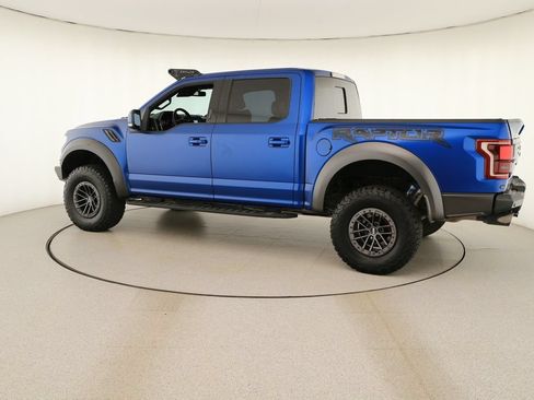 Used 2017 Ford F150 Raptor w/ Equipment Group 802A Luxury AWD/4WD image 3