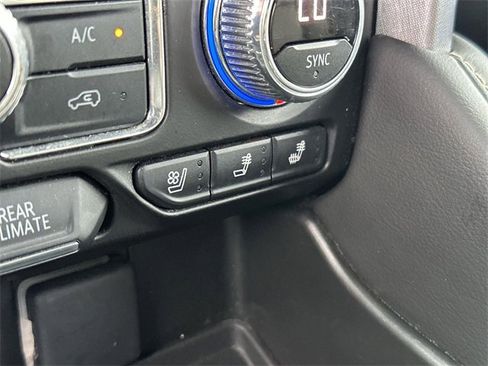 Used 2024 GMC Yukon SLT image 37