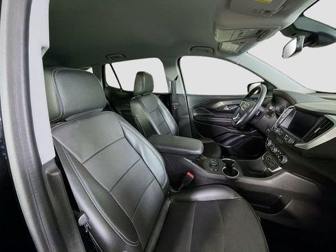Used 2024 GMC Terrain SLT w/ Elevation Edition FWD image 30