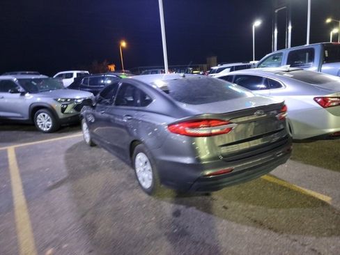Used 2019 Ford Fusion S image 6